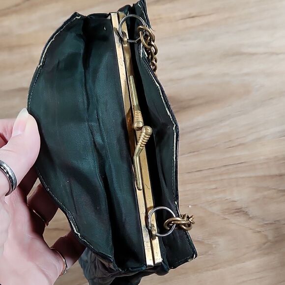 GUC Vintage Quilted Black Leather Mini BAG - Picture 4 of 6